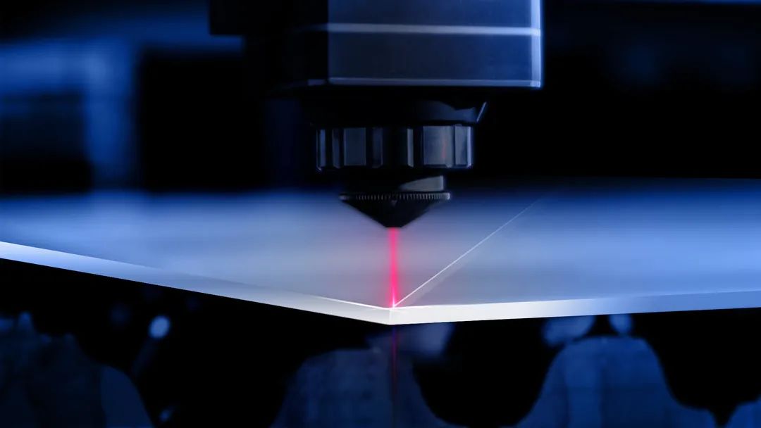 Application de la technologie de découpe laser du verre