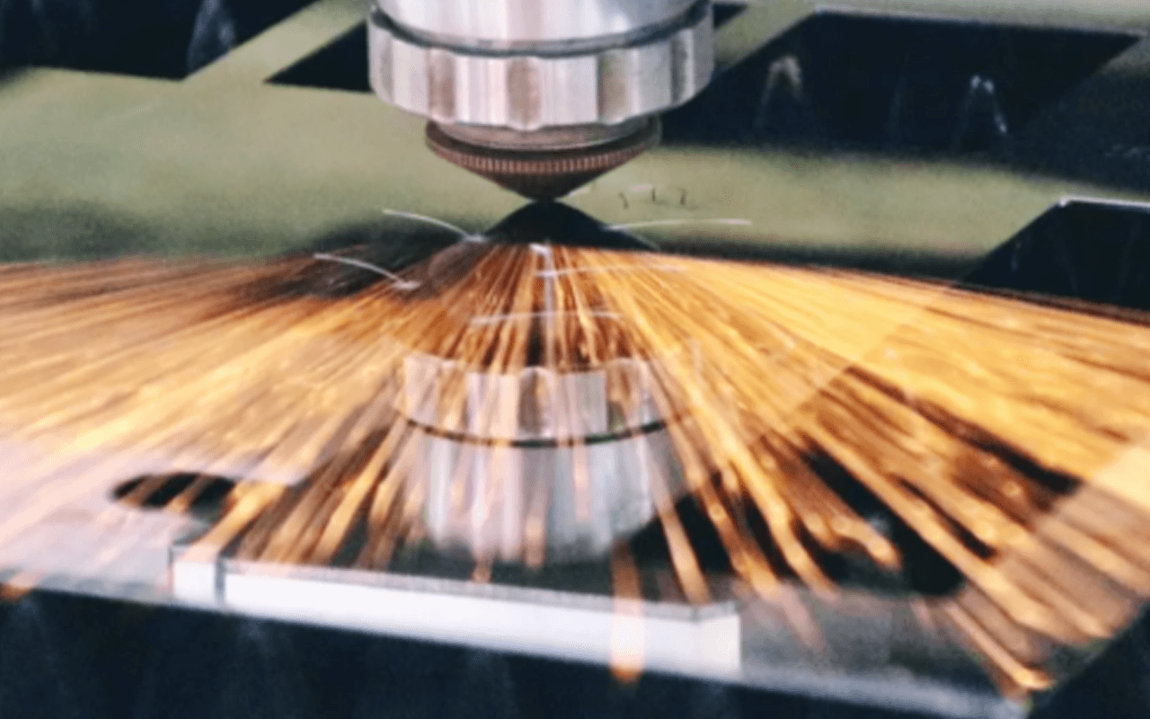 L'impact de la vitesse de coupe de la machine de découpe de la machine à découper en métal sur la qualité de la coupe