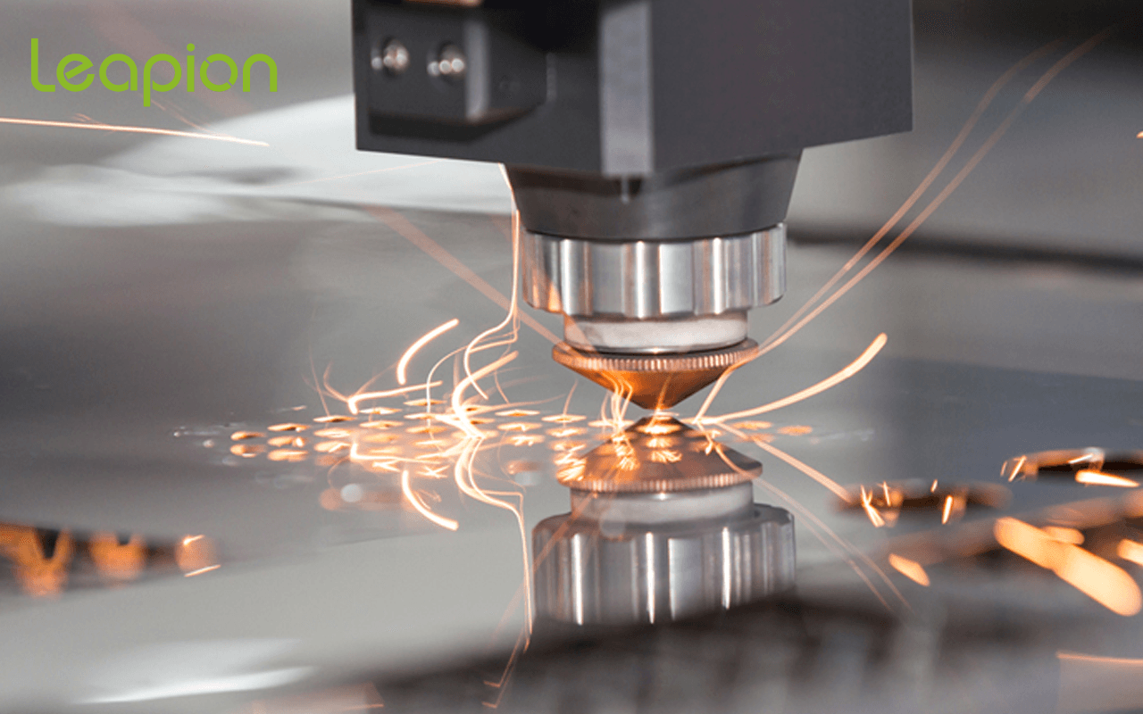 Coupe-plasma CNC Différence de coupe laser à fibre