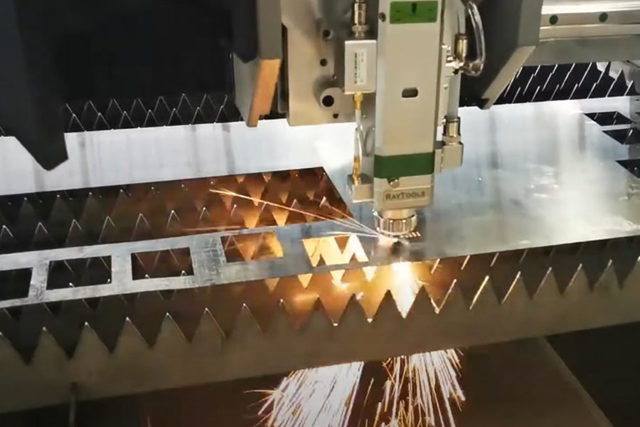 d&eacute;coupe laser fibre