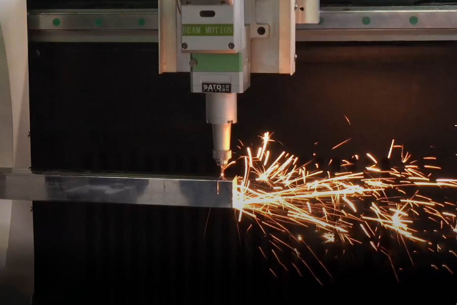 d&eacute;coupe de m&eacute;tal au laser-d&eacute;coupe de m&eacute;tal au laser