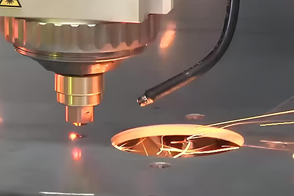 d&eacute;coupe au laser