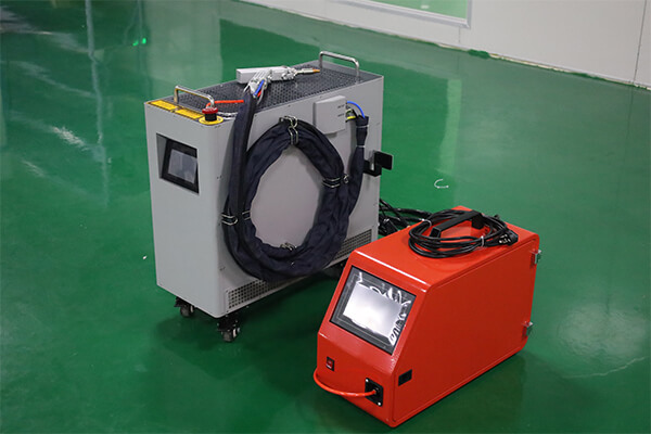 soudeuse &agrave; faisceau laser